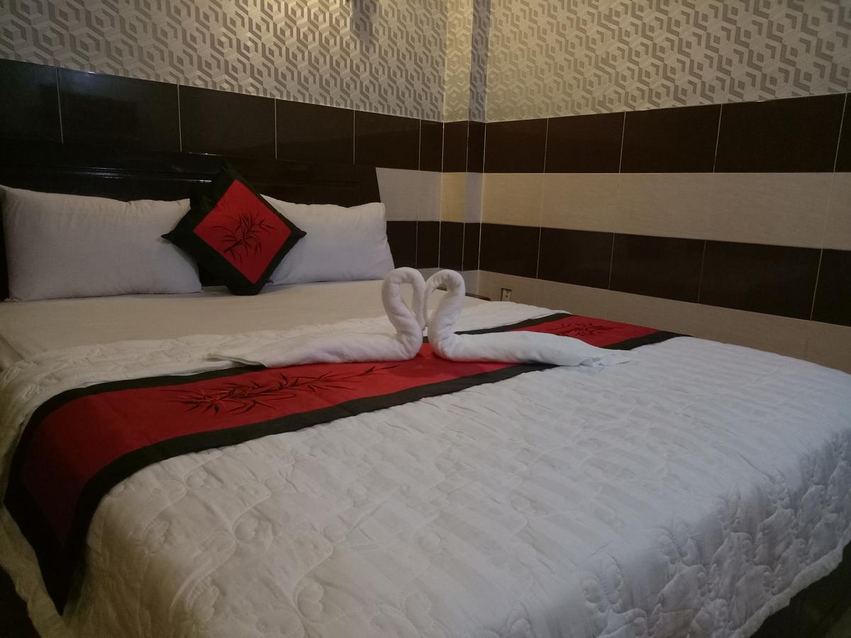 Binh Dung Hotel Cidade de Ho Chi Minh Exterior foto